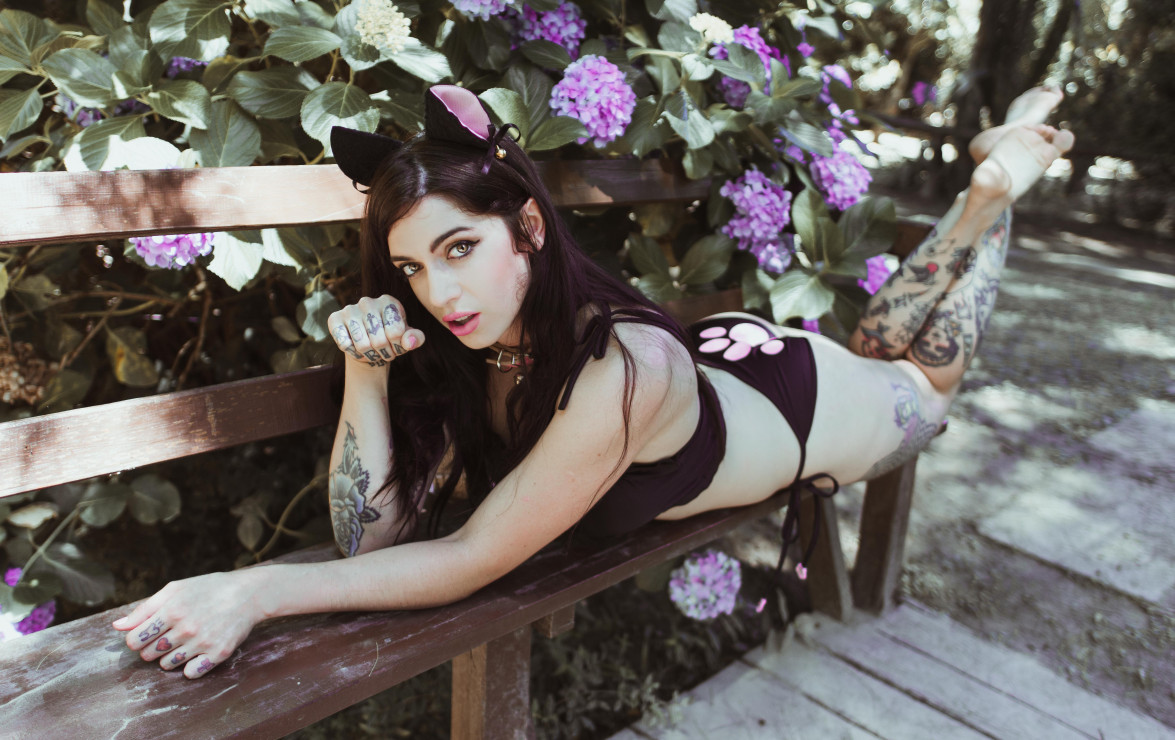 Who wants me as a Neko🐱 Purr